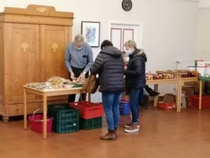 Adventsbasar 2021 - trotz Abstand ein voller Erfolg 1 IMG 20211127 092628