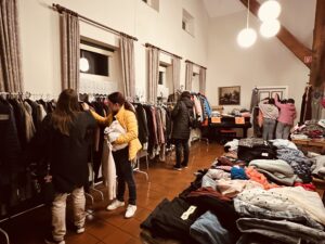 Kleiderbörsen bei Open Dören 7 IMG 3808