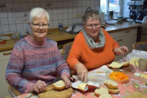 Adventsbasar 1 Open Doeren Basar 3 min