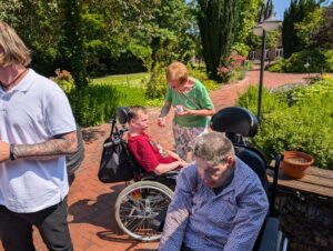 Einmal Eis für alle bitte 14 d988cd84 1c08 42ad be8e cc649f7d6260