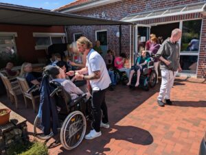 Einmal Eis für alle bitte 15 e461030f 020e 4c24 a6f6 dbb99ec1e804