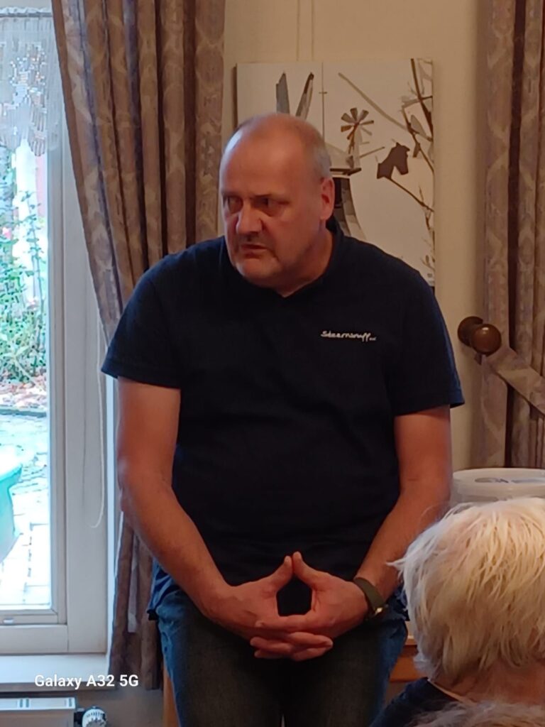 Steernsnupp zu Besuch bei der Rheiderland Gruppe 1 IMG 20251103 WA0002