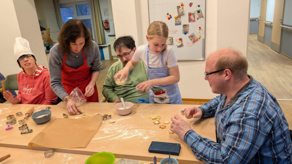 Weihnachtsbäckerei bei Open Dören 19 234db822 6a6b 4a29 9b1d 1396ed49875f