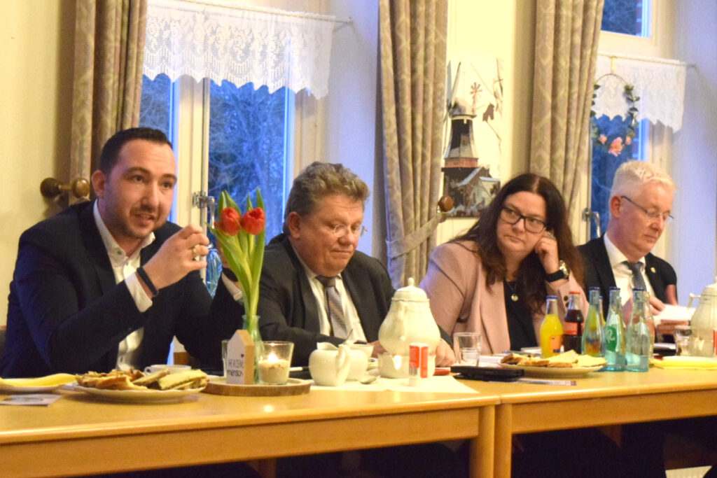 Ministerbesuch bei Open Dören 2 Pflegedialog