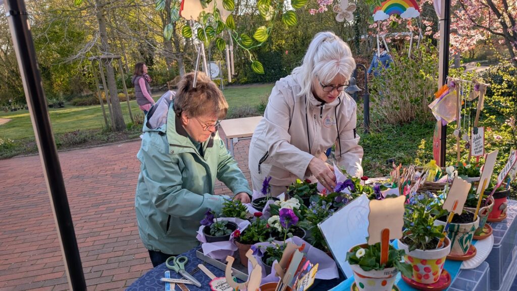 30. Staudenbörse und Gartenpartie 12 a94d063b d9a7 4e86 8a60 7e3ef43af174